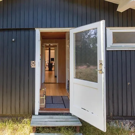 Three-bedroom Holiday In Ferienhaus